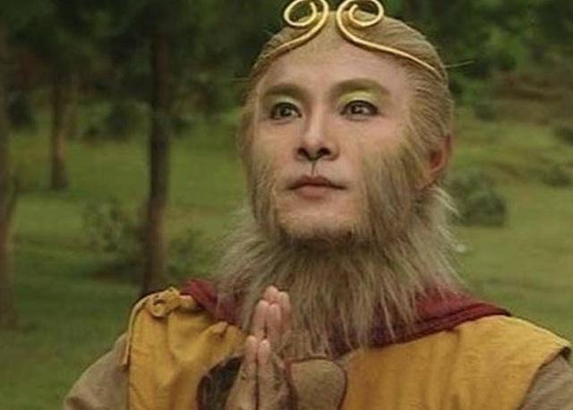不老男神与母亲吃家常便饭过55岁生日 曾陪伴着一代粉丝成长