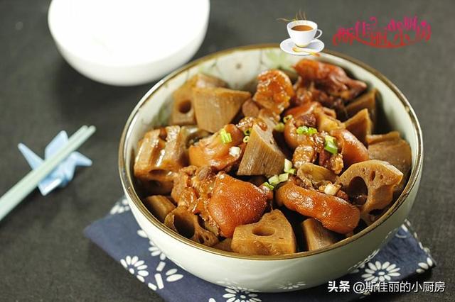莲藕和它是绝配,补胶原抗衰老,常吃小脸细腻没皱纹女人40不显老
