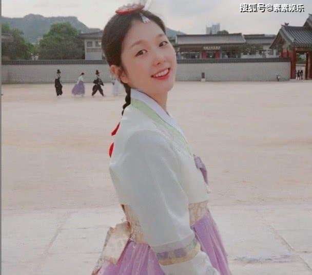 25岁韩国女明星高秀贞因脑癌离世,生前最后一条朋友圈曝光