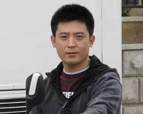 农村剧东北演员撑起半壁江山,范伟赵本山依然活跃,他们却已离世