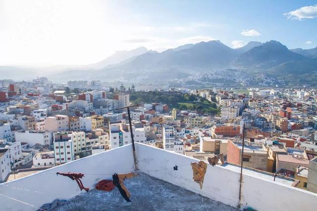 【转】摩洛哥给你一个五颜六色的浪漫