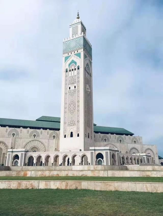 【转】摩洛哥给你一个五颜六色的浪漫