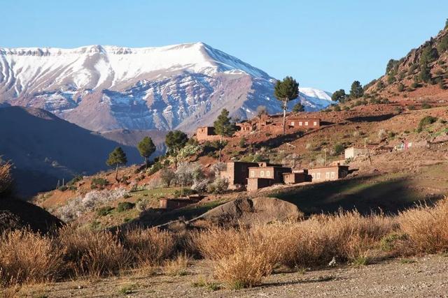 【转】摩洛哥给你一个五颜六色的浪漫