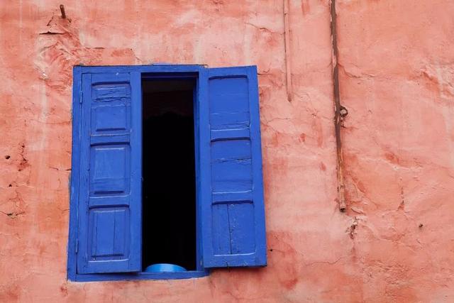 【转】摩洛哥给你一个五颜六色的浪漫