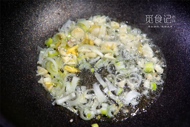 炒西葫芦时,万万不可直接炒,多加这一步,鲜美入味,汤都喝干