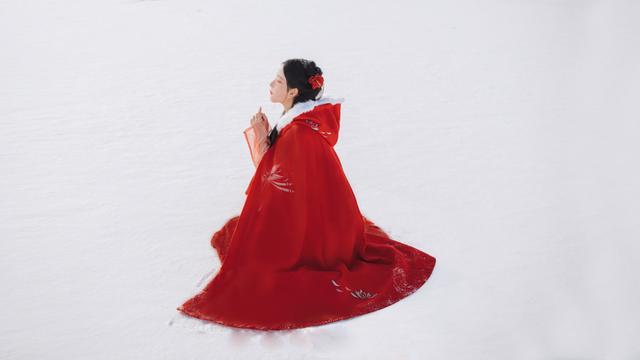 爱你这件事,成了我现在最大的不快乐!