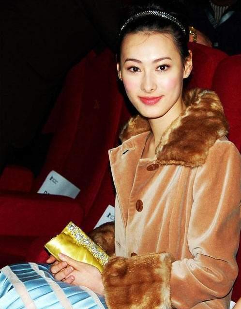 分手后获巨额分手费的女星,谢娜800万,车晓3亿,最后一位达17亿