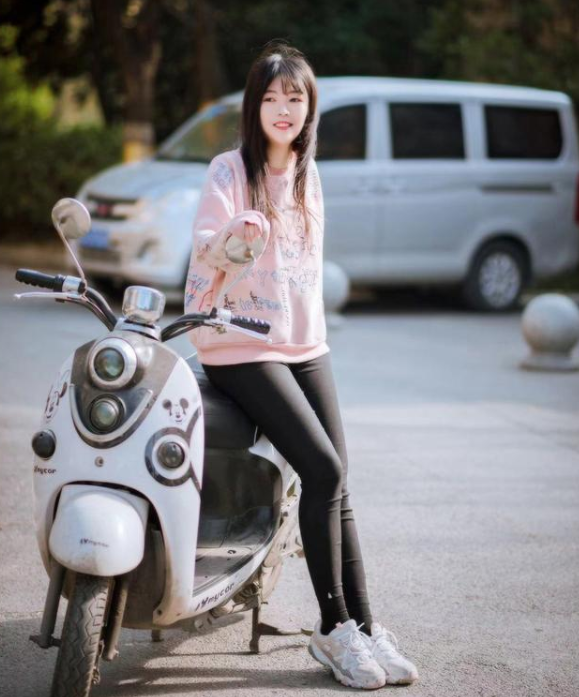 王者荣耀:草莓不服输挑战老夫子国服,失败的话就要cos了