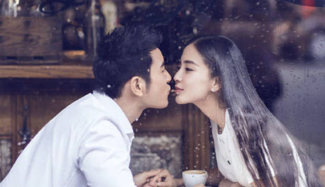 黄晓明不再逃避,公开回应和baby的婚姻关系