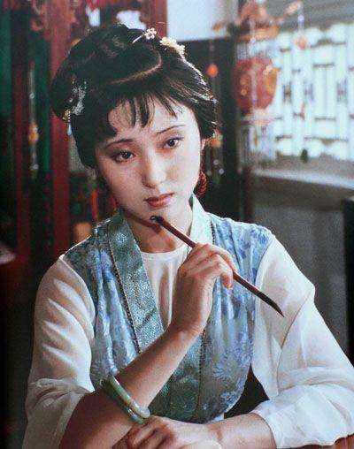 她是最美林黛玉,却因戏入魔?41岁出家圆寂,传奇无人能比