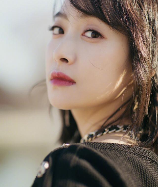 宋茜遭网友痛骂:感情上的是非曲直,谁能拎得清?