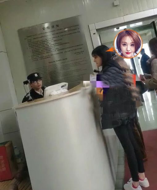 郑爽连上六档综艺忙不停,网曝她不会起诉张恒,近几年都不会恋爱