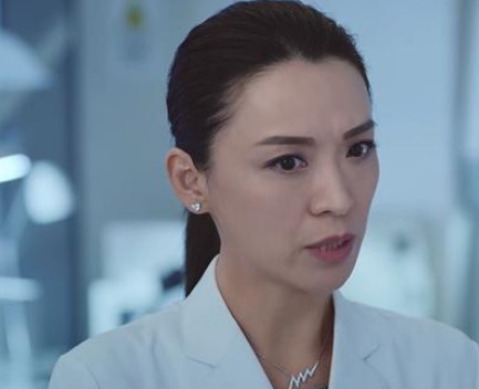 《法证4》换人失策?狄龙之子演技面瘫,男主不如欧阳震华有气场