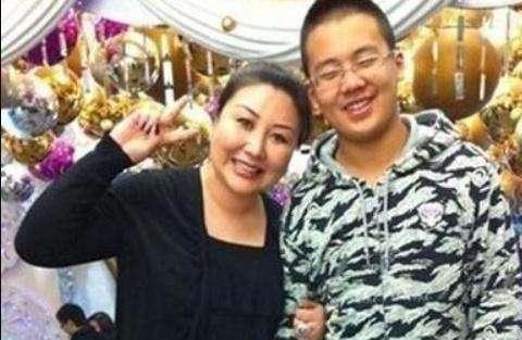德云社老板另有其人,郭德纲也只是普通的打工仔