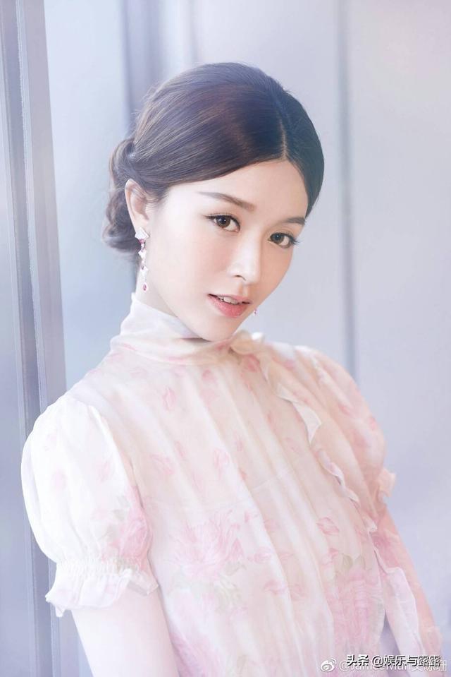曾与谢霆锋一见钟情,冠希哥为她戒烟,如今美貌依旧胜似天仙!