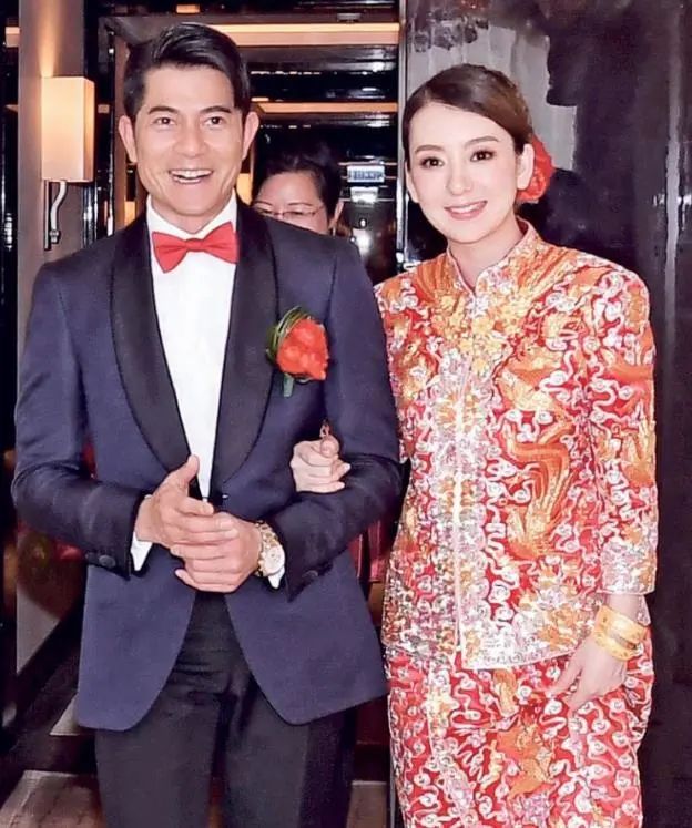 郭富城母亲家中去世,郭富城火速娶方媛生两女,为圆其晚年心愿