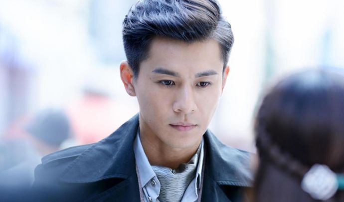 他宠了王丽坤8年,最后却娶了认识4个月的女星,还是奉子成婚!