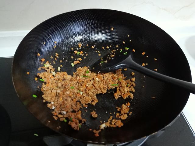 早餐还是喜欢它,10分钟煮1锅,6元钱全家吃得舒服