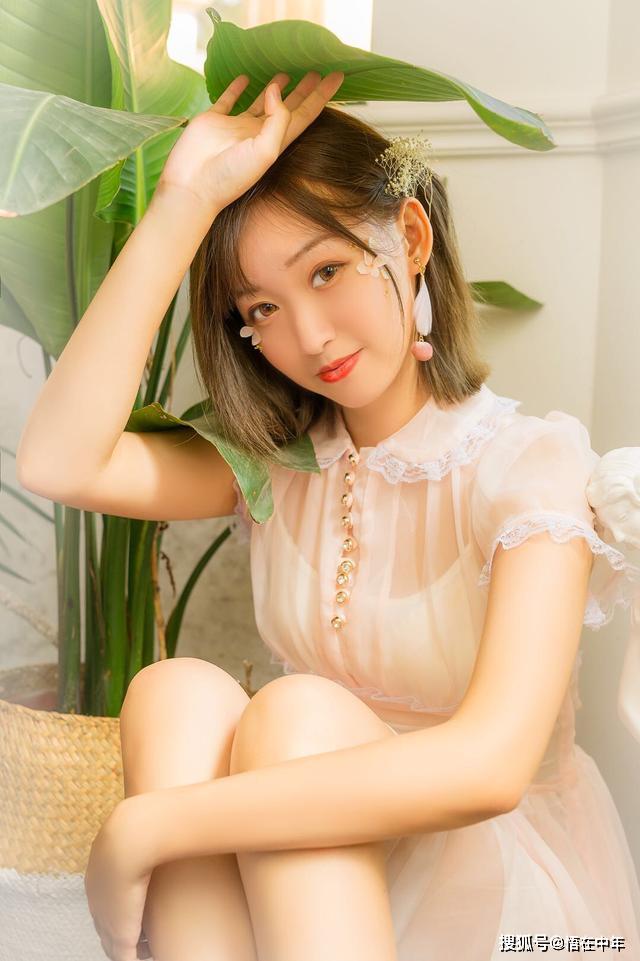 “有时阳光很好,有时阳光很暗,这就是生活。谁也没得挑。”