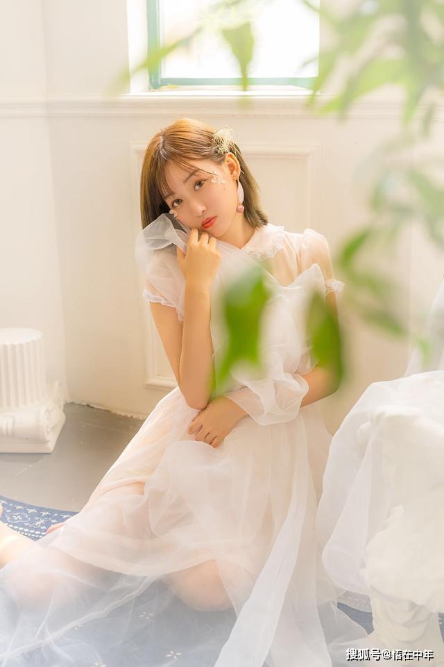 “有时阳光很好,有时阳光很暗,这就是生活。谁也没得挑。”