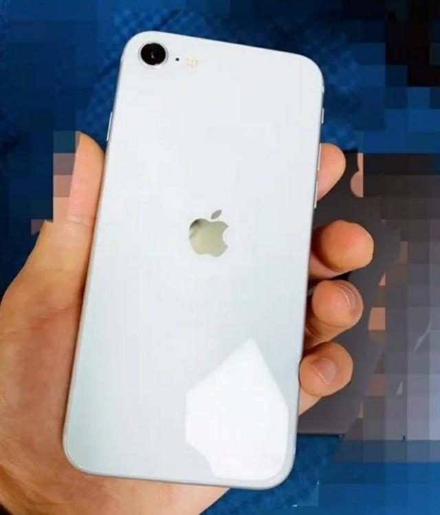 iPhone 9真机照片来了,本月线上发布