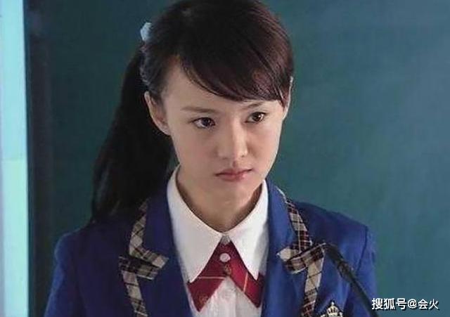 郑爽自曝选择北电理由,称中戏教学不自然,网友:太耿直了!