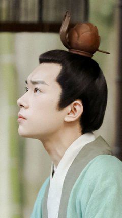 千玺新节目成绩亮眼,资源代言一骑绝尘,TFBOYS差距又拉开