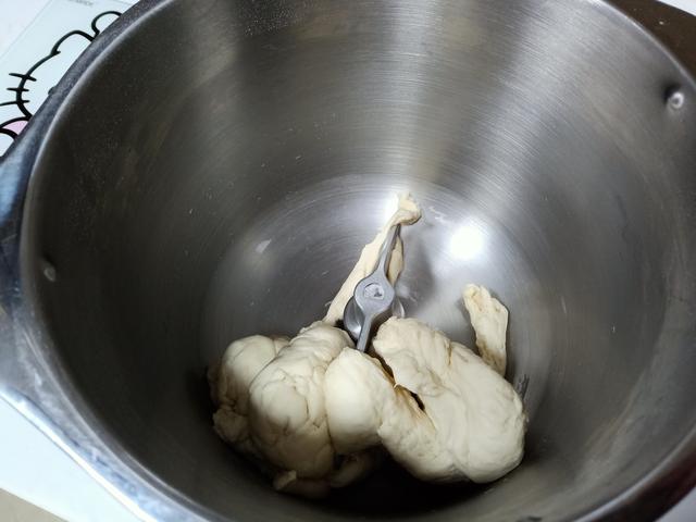 太香了!早餐蒸的千层饼,朋友圈1274个人求做法,比肉夹馍好吃