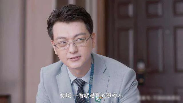 他是正午御用配角,演《琅琊榜》无人知,在《安家》力压孙俪罗晋