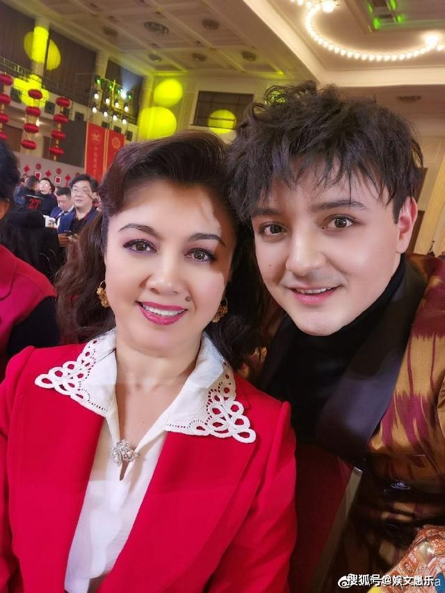 有种“整容”叫阿尔法,当初秃顶是“大叔”,如今重回小鲜肉行列