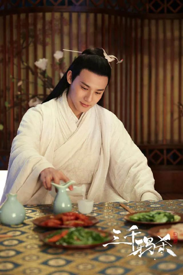 小甜剧看腻了,《三千鸦杀》“浪味仙”受期待,又一个古装男神