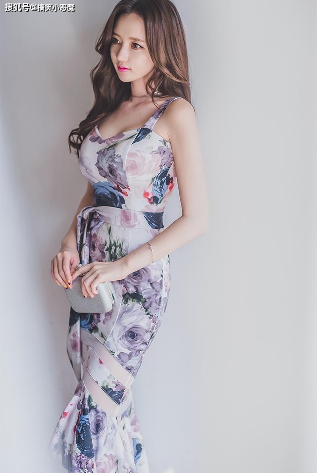 搞笑GIF趣图:触摸恐惧症,大哥你还能再怂一点吗?