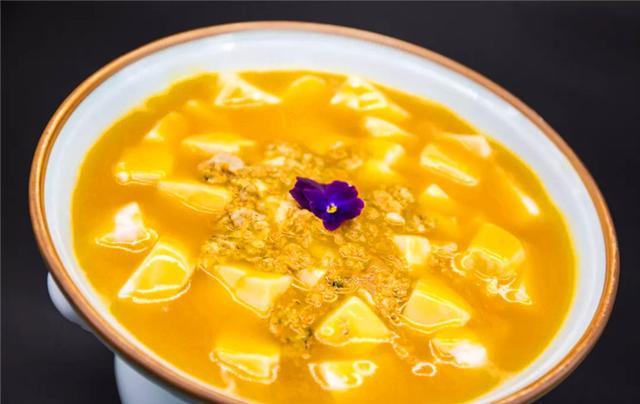 豆腐遇上海鲜,做出来的味道鲜嫩爽滑,让你分分钟爱上它