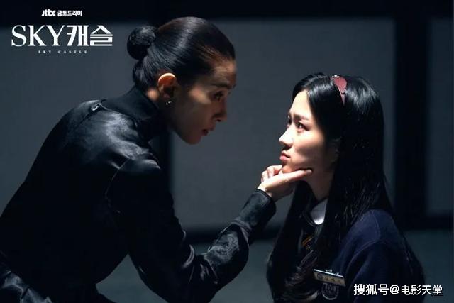 她的出现吊打傻白甜作精女主