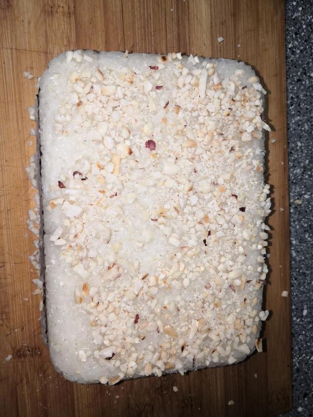 一碗红豆一碗糯米,一泡一搅做糯米红豆糕,香甜软糯真好吃!
