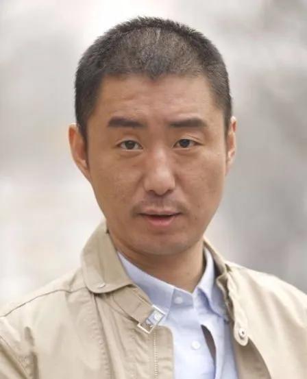 3段婚姻2个娃,前夫不想活在她的光环下,为何斯琴高娃远嫁瑞士