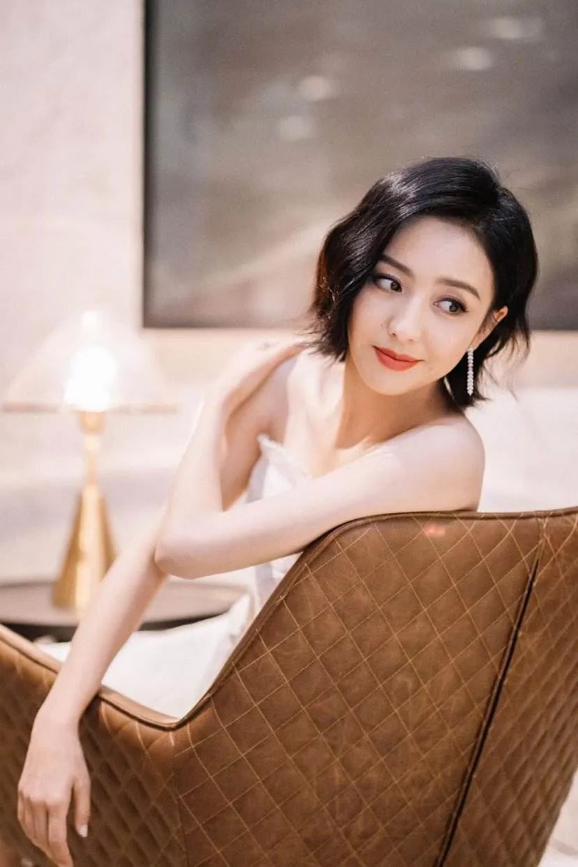 喜贺Baby郑爽家族又添新成员