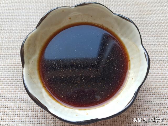 想吃凉粉别再买了,比例告诉你,10分钟搞定,爽滑Q弹没有添加剂