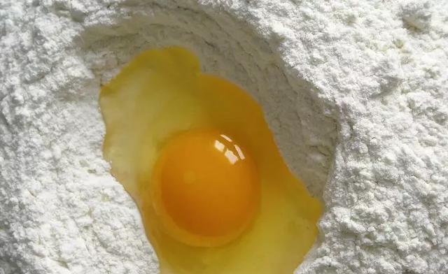 饺子馅里加一勺它,汤汁丰满,味鲜肉嫩,老厨师都这么做!