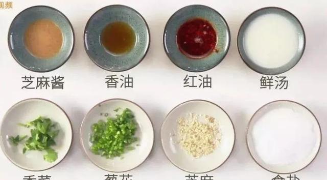 饺子馅里加一勺它,汤汁丰满,味鲜肉嫩,老厨师都这么做!