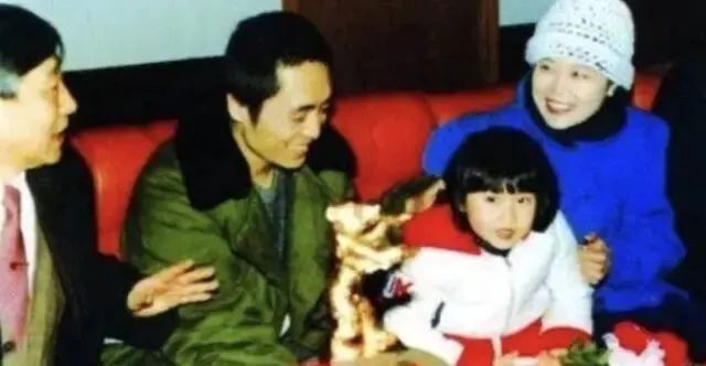 张艺谋70岁生日,小31岁娇妻陈婷隔空祝福,相守21年甜蜜如初