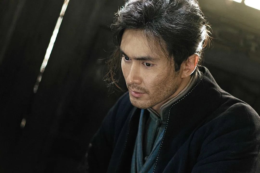 高伟光成嘉行演技第一,《鬼吹灯》全身是戏眼神带感,好评超潘粤明