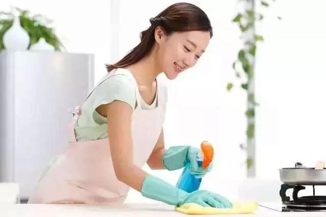 你现在流的泪,就是当初养狗时脑子里进的水…