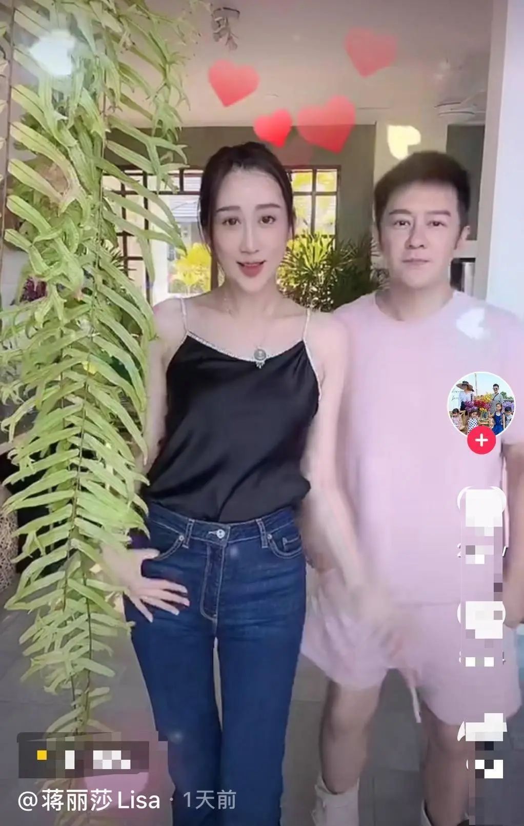 陈浩民老婆晒最新视频又变脸?下巴巨长像假人,上半身平坦瘦脱相