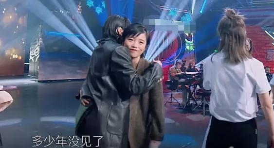 许飞正式开撕尚雯婕!称台下形同陌路,现场网友爆料另有隐情