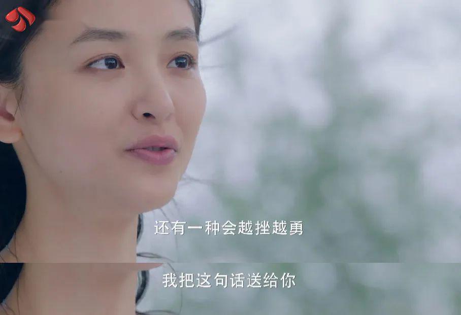 《冰糖炖雪梨》撒糖撒到手抽筋 冰糖似乎味道变得…