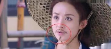 经典电视剧搞笑镜头,果然是个穿帮镜头,图3一点都不敬业啊