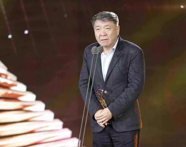 赵丽颖《幸福到万家》要黄?电视剧备案曝光,郑晓龙另有重要项目