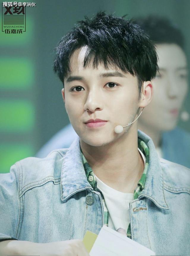 X玖少年团郭子凡恋情曝光,该团其他成员现状如何,肖战只是个案