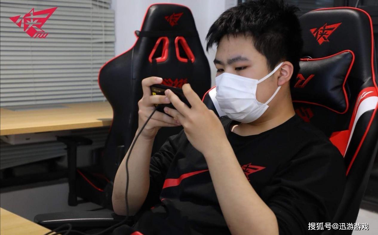 王者荣耀:RW成绩已成定型?选手心态崩塌,面对极大考验!